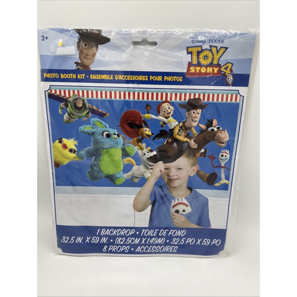 Disney Pixar Toy Story 4 Photo Booth Kit – Backdrop & 8 Props – New In Package